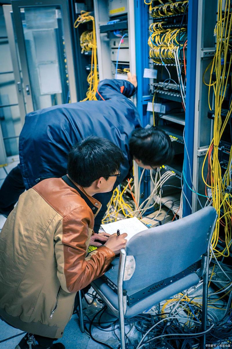 成都电脑维修怎么收费?专业电脑维修师傅
